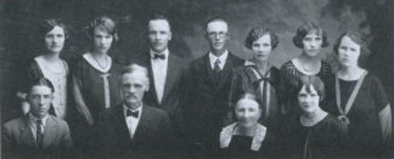 The Benjamin Isakson Family - Photo obtained from Ruth Dudero